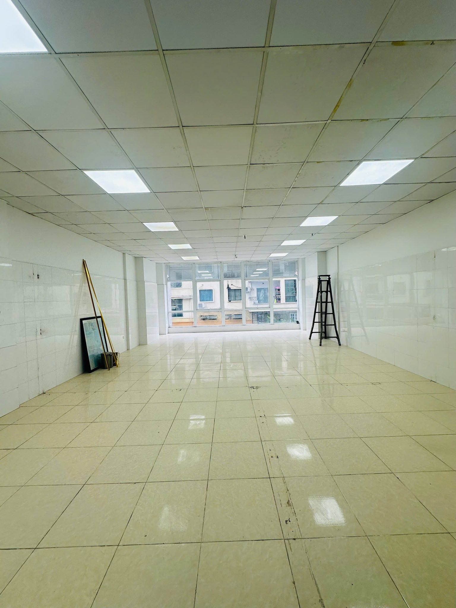 Tòa Văn Phòng 10 Tầng Mặt Phố Giảng Võ - Vị Trí Vàng Đối Diện Vinhomes - 85 Tỷ VND 5