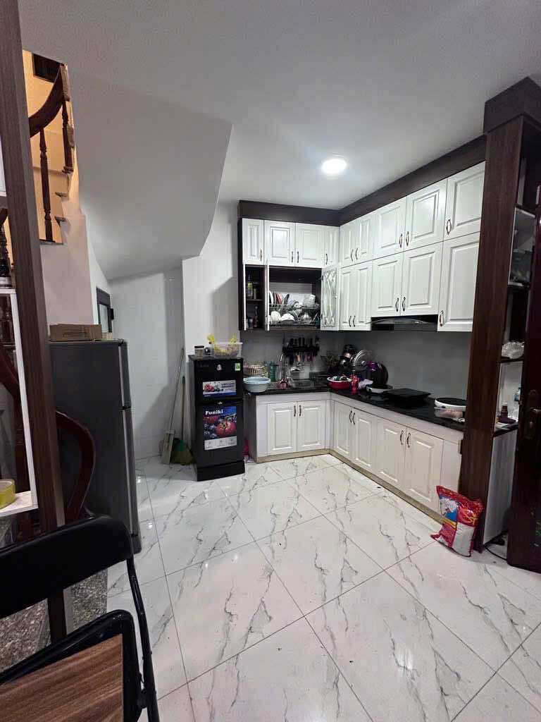 TRƯƠNG ĐINH - TÂN MAI - 10M RA Ô TÔ - NHÀ 5 TẦNG MỚI KOONG 7 TỶ 3