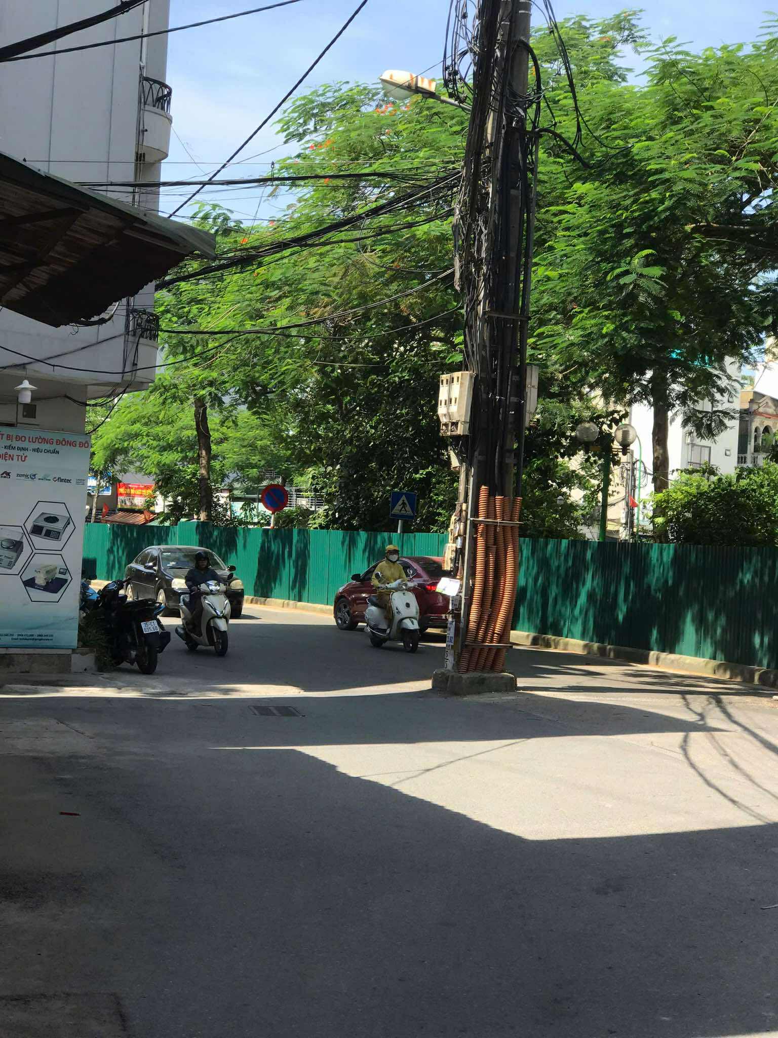 TRƯƠNG ĐINH - TÂN MAI - 10M RA Ô TÔ - NHÀ 5 TẦNG MỚI KOONG 7 TỶ