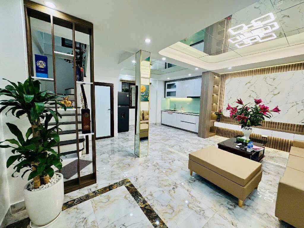 Trung Tâm Hai Bà Trưng Nhà 4 Tầng 38M Nhỉnh 6 Tỷ 2