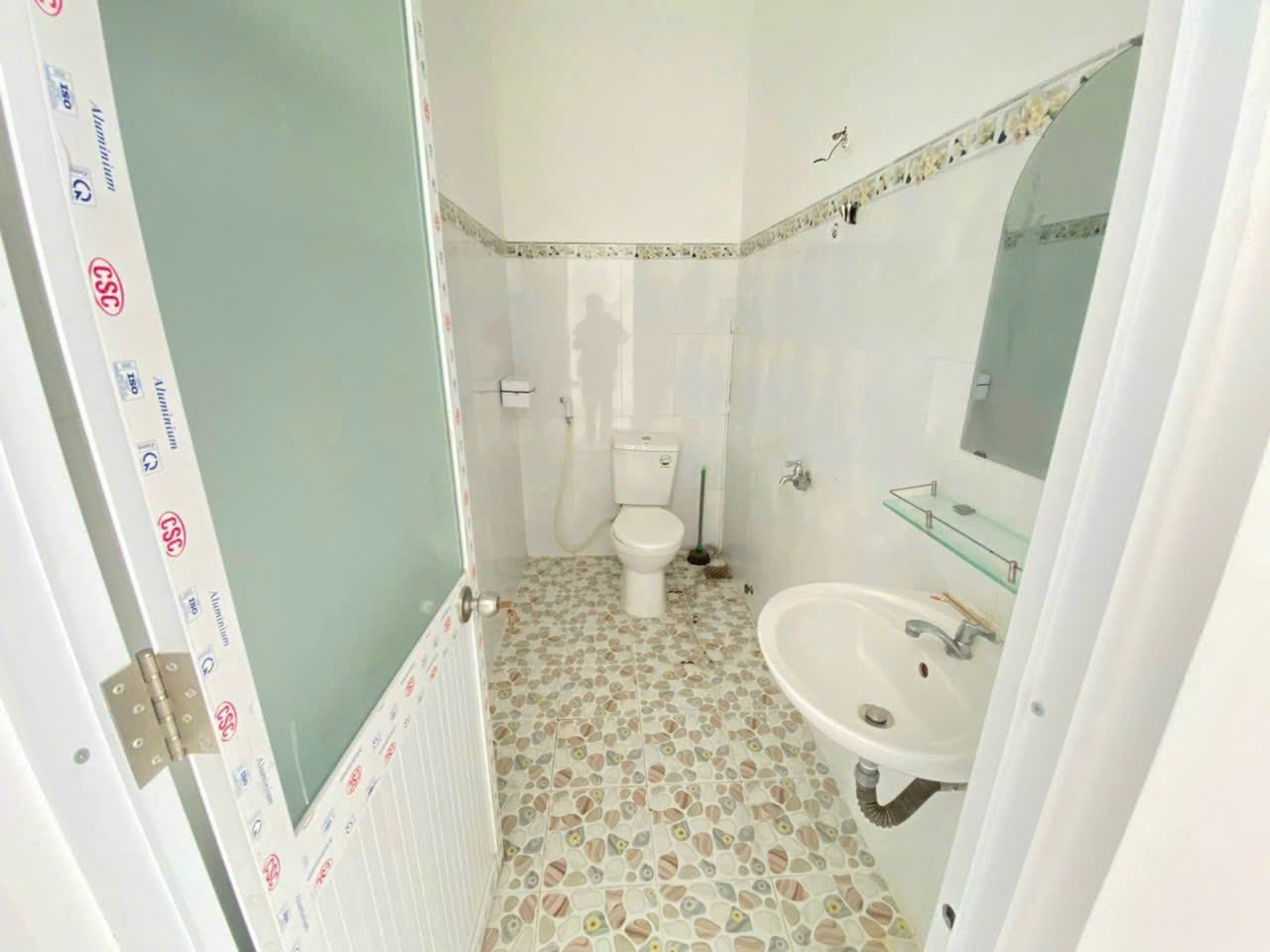 BÁN NHÀ 2 TẦNG HẺM Ô TÔ GÒ CHÙA PHƯỚNG TÂY NHA TRANG 5
