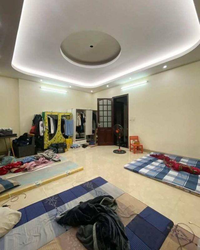 Nhà Mặt Phố Đặng Dung Mặt Tiền 8M 4 Tầng 42.5 Tỷ 1 Sổ 1 Chủ Pháp Lý chuẩn 4