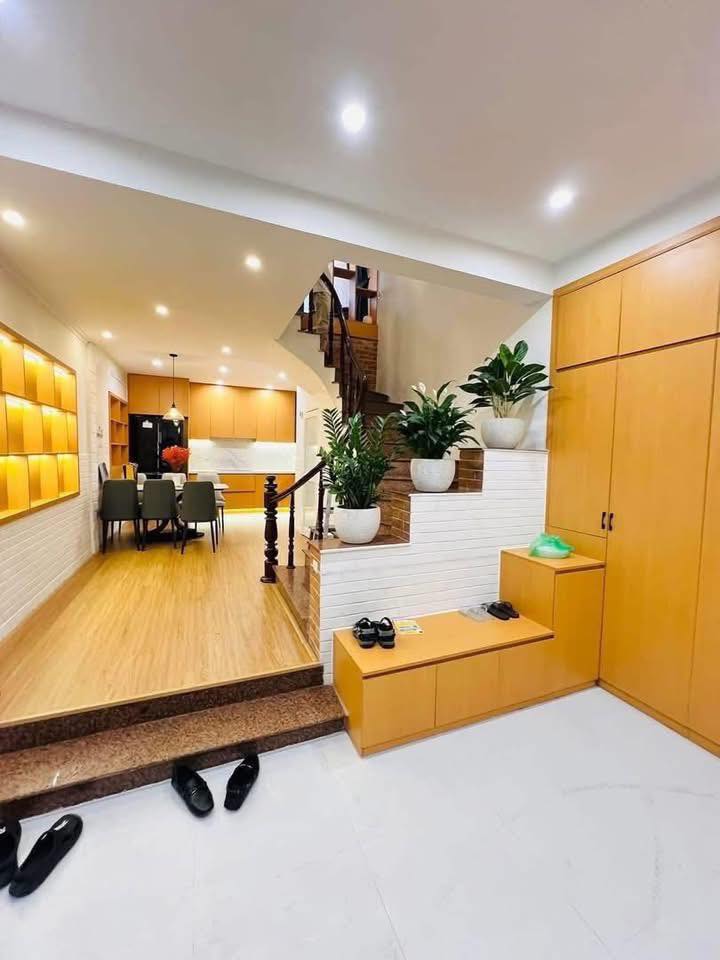 TUYỆT PHẨM TRUNG TÂM BA ĐÌNH - NHÀ ĐẸP Ở LUÔN - 5 TẦNG FULL NỘI THẤT- DÂN XÂY CHẮC CHẮN 2
