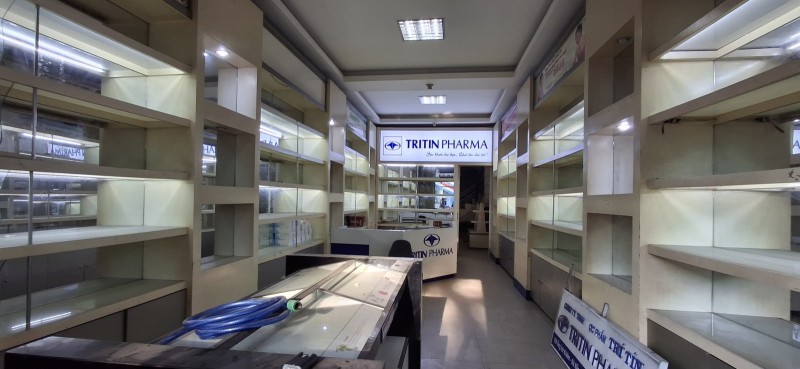 Bán nhà mặt tiền đường Ông Ich Khiêm - Thanh Khê, 98m, 3 tầng, giá hơn 17 tỷ.