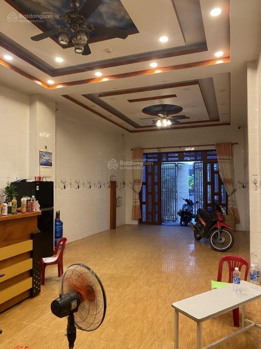 BÁN NHÀ HXH Tân Phú giáp Tân Bình 90m2 - 2 tầng-3PN- Vườn Lài Giá chỉ 6 tỷ 5