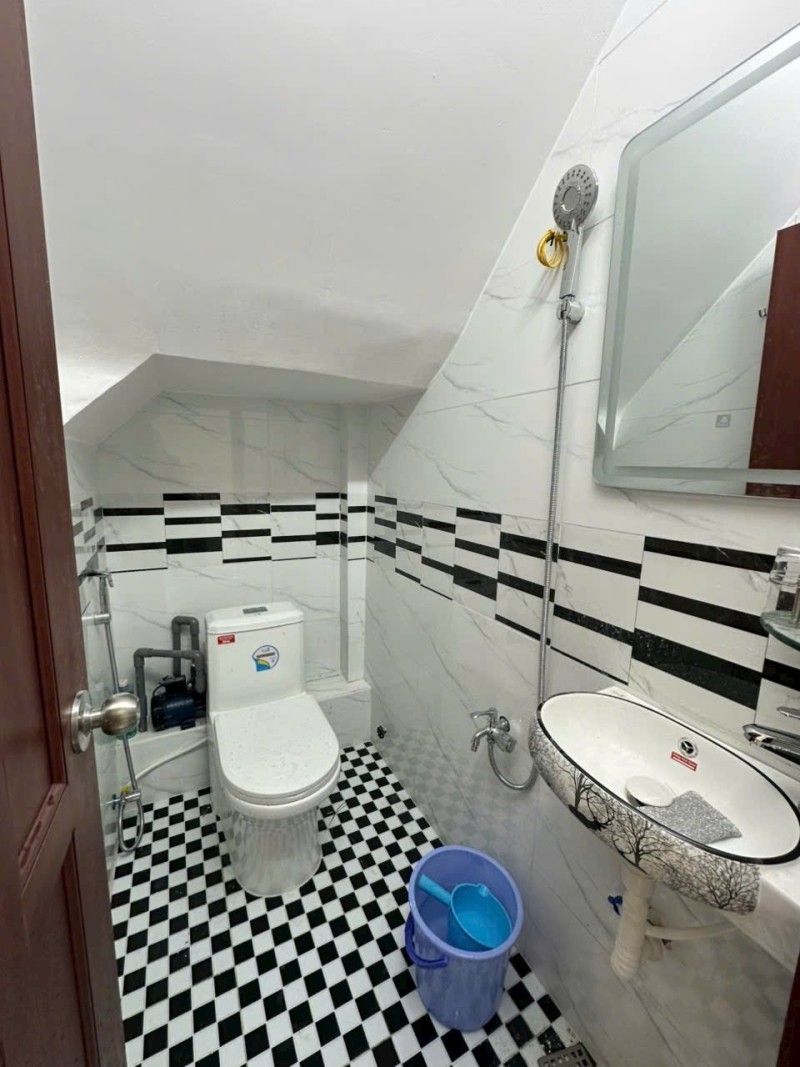 NHÀ MỚI PHAN ANH GIÁP Q6 - 42M2 - 2 TẦNG 3PN 3WC - GIÁ 4.2 TỶ 6
