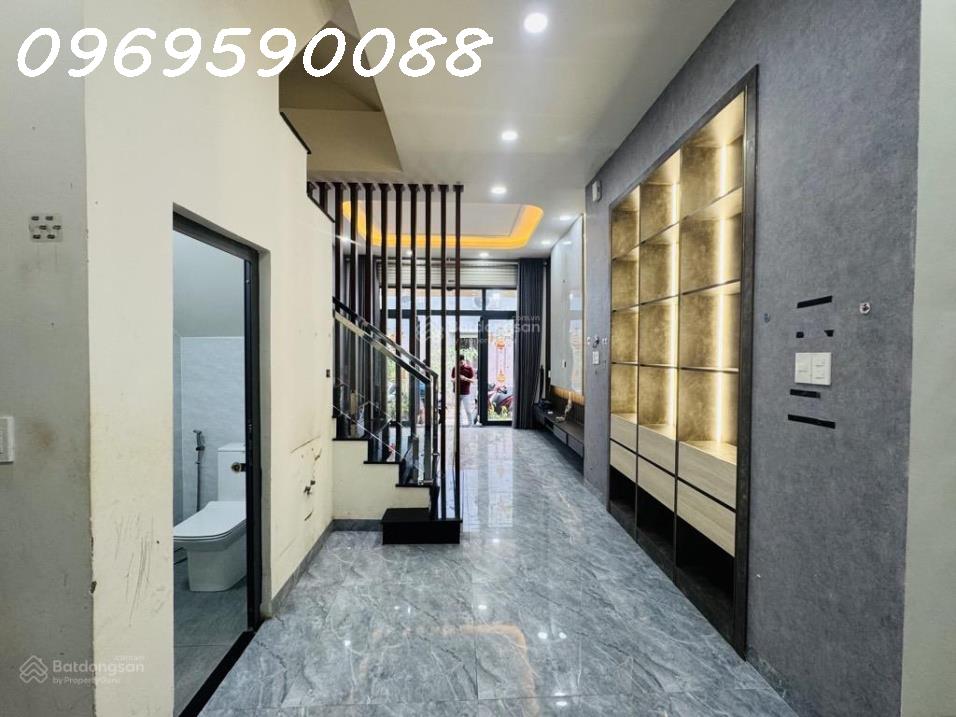 Nhà 4 Tầng Hẻm Xe Hơi – Giáp Q.11 – Full Nội Thất – Chỉ 6 Tỷ 3