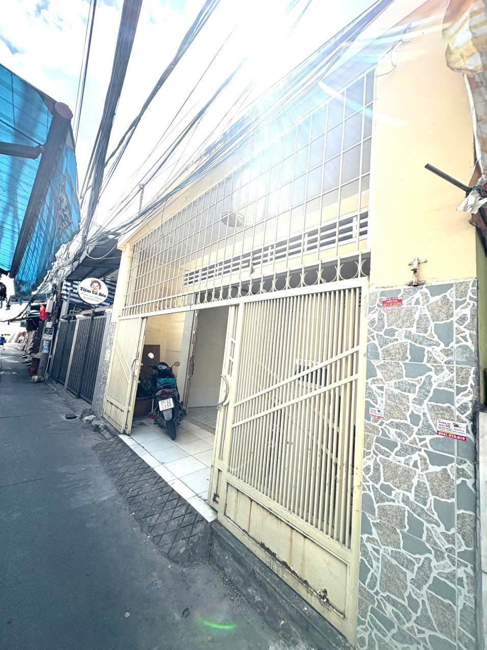 45. CHO THUÊ NHÀ 4,5 triệu MẶT TIỀN HẺM 77 PHẠM NGŨ LÃO