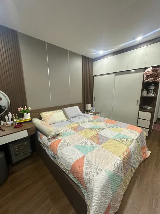 NHÀ MỚI Ở LUÔN Phố Ngọc Trì 37m2  5 tầng mặt 5m,7.05 tỷ Long Biên. 3