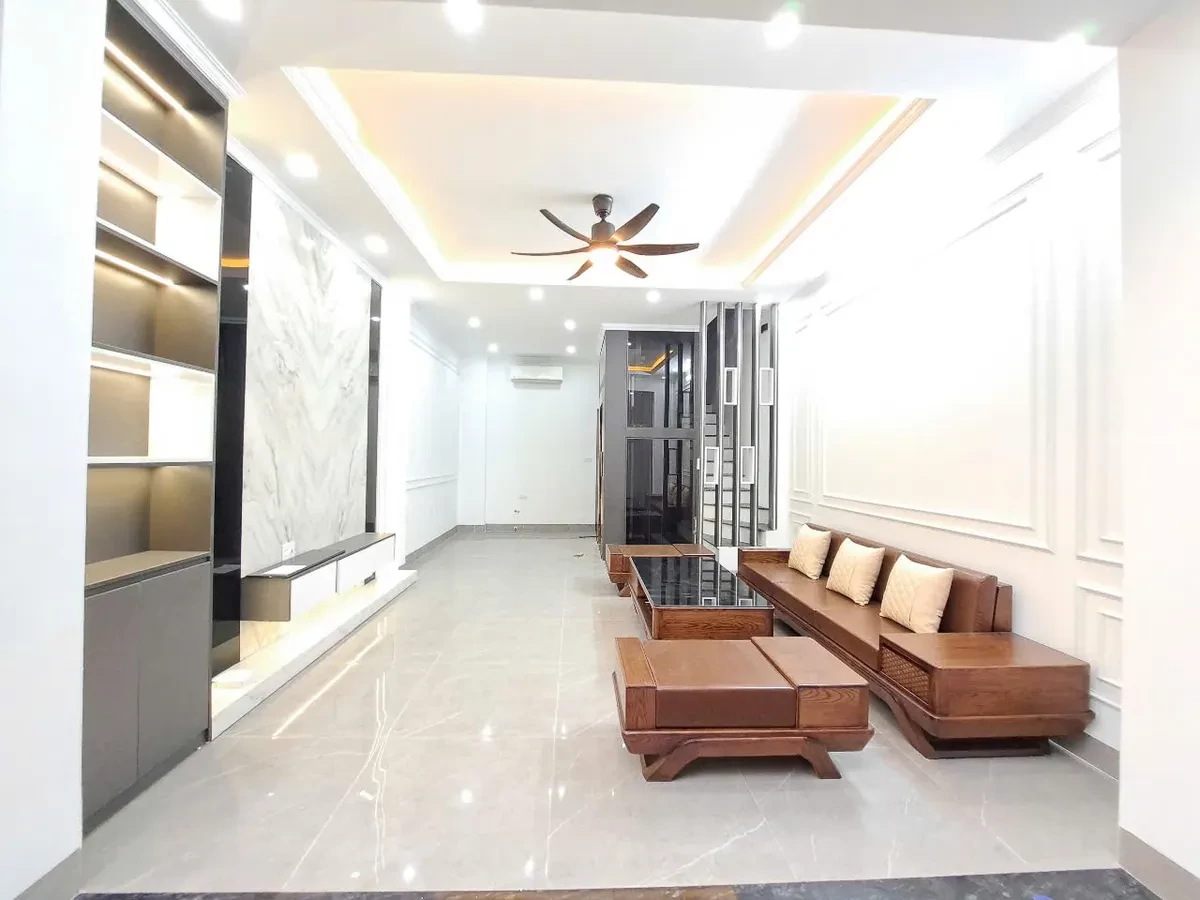 NHÀ MỚI ĐẸP 6 TẦNG THANG MÁY Thạch Bàn 39 m2 X  8.99 tỷ Long Biên.