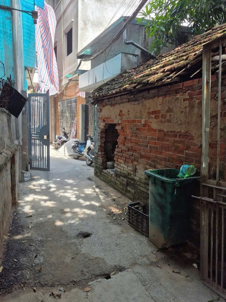 Cần bán Đất đường Hòe Thị, Phường Phương Canh, Diện tích 42m², Giá Thương lượng 3