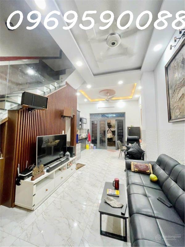 BÁN NHÀ HXH Tân Sơn Nhì Tân Phú 60m2, 3 Tầng 4PN, SHR. Giá CHỈ 6 Tỷ 2