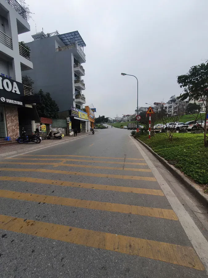 NHÀ ĐẸP MẶT PHỐNgọc Thụy 86m2 X 5 tầng mặt tiền 3.5m, 29.5 tỷ Long Biên.