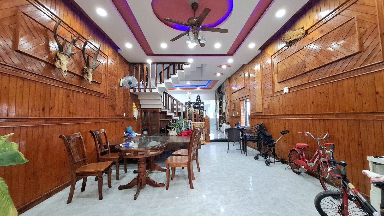 SIÊU PHẨM NHÀ GỖ – 3 TẦNG ĐÚC – PHƯỚC LÝ 2, CẨM LỆ – GIÁ CHỈ 4,5 TỶ!