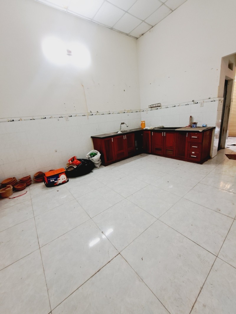 Bán nhà mặt tiền chợ Phạm Văn Bạch-2 mặt tiền-sổ vuông-kinh doanh sầm uất 3