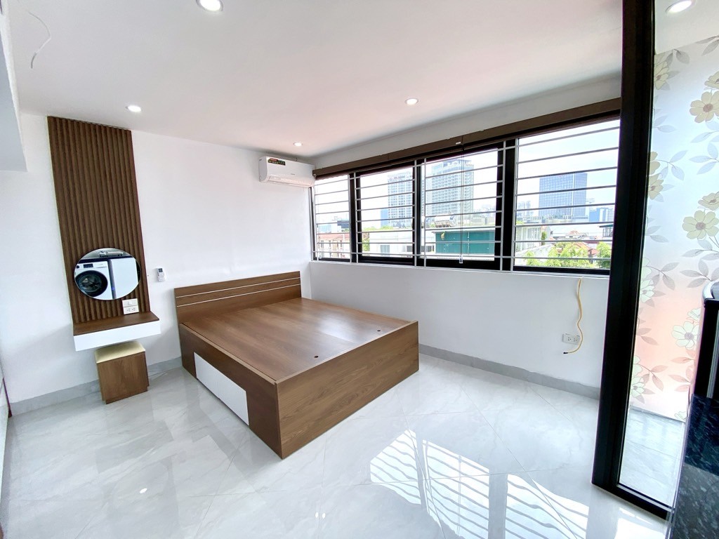 Bán CCMN Lạc Long Quân, Tây Hồ, 50m2, 7 tầng, Mt 4m, chỉ 18.5 tỷ 2