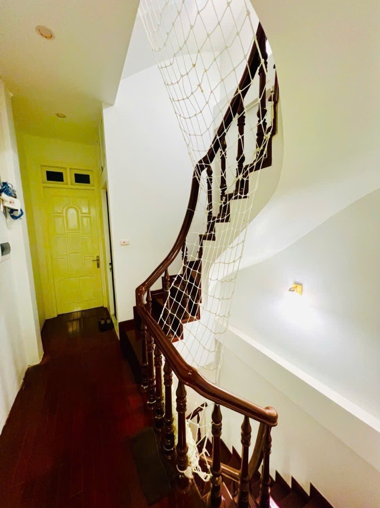 Bán nhà Trần Quý Kiên, Cầu Giấy, phân lô ô tô tránh, 42m2, 6 tầng, chỉ 18.6 tỷ 2