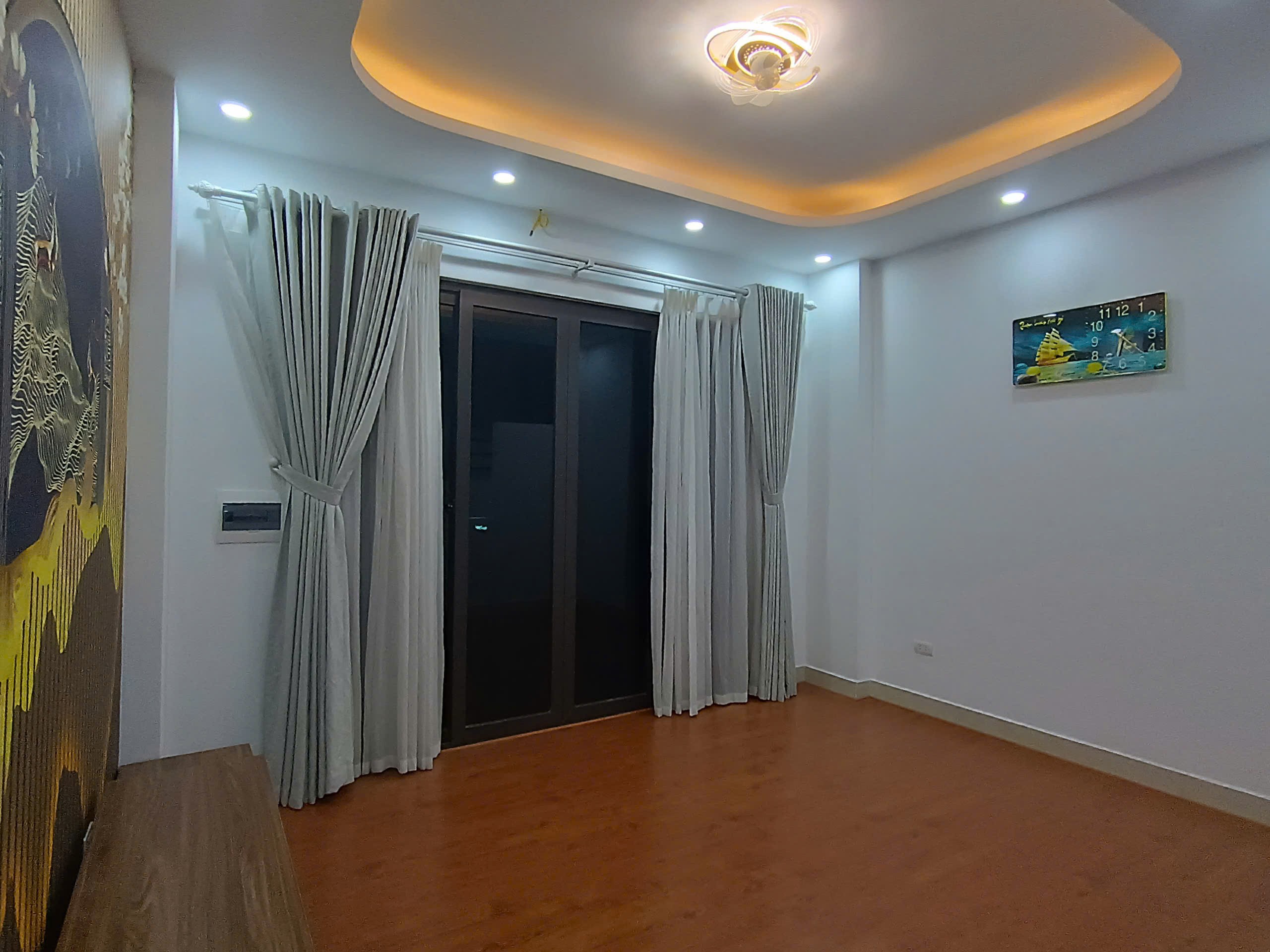 Bán nhà 4 tầng Tứ Hiệp, 42m2, mặt tiền 4m giá 5.5 tỷ 3