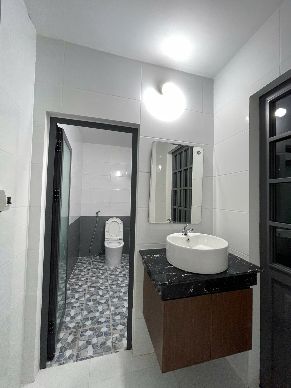 BÁN NHÀ GẦN TRUNG TÂM – GIÁ CHỈ 5 TỶ 25 – SỔ ĐỎ, HOÀN CÔNG ĐẦY ĐỦ! 5