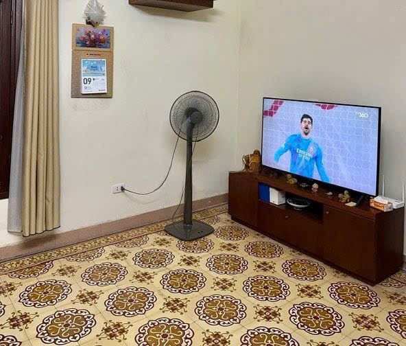 Cho thuê căn hộ tại Chương Dương Độ - Hoàn Kiếm 80m, 2 ngủ, nội thất đẹp,  giá 12 triệu 2