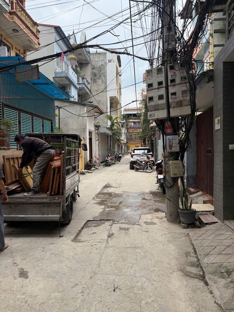 PHÚ LÃM HÀ ĐÔNG ,GẦN MẶT PHỐ ,50M RA QL21B,CHỈ NHỈNH 8 TỶ CÓ NGAY 60M ,2 MẶT THOÁNG ,KHU DÂN TRÍ 2