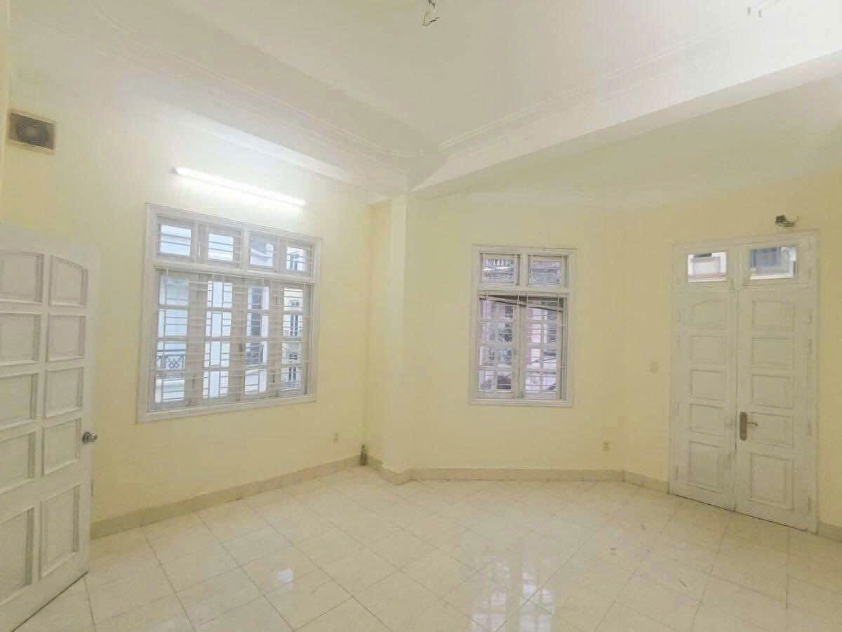 Cho thuê nhà ngõ ô tô - KD Hồng Mai - Bạch Mai - Hai Bà Trưng 50m x 4T, 4PN giá 12 triệu 4