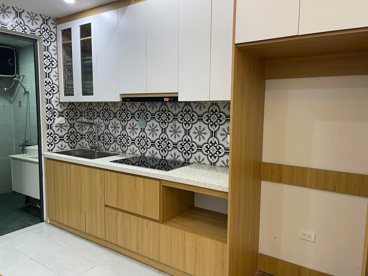 Cần bán căn hộ 5A Lê Đức Thọ - Cầu Giấy 41m, 2 ngủ, full đồ giá 3.55 tỷ, sẵn sổ 5