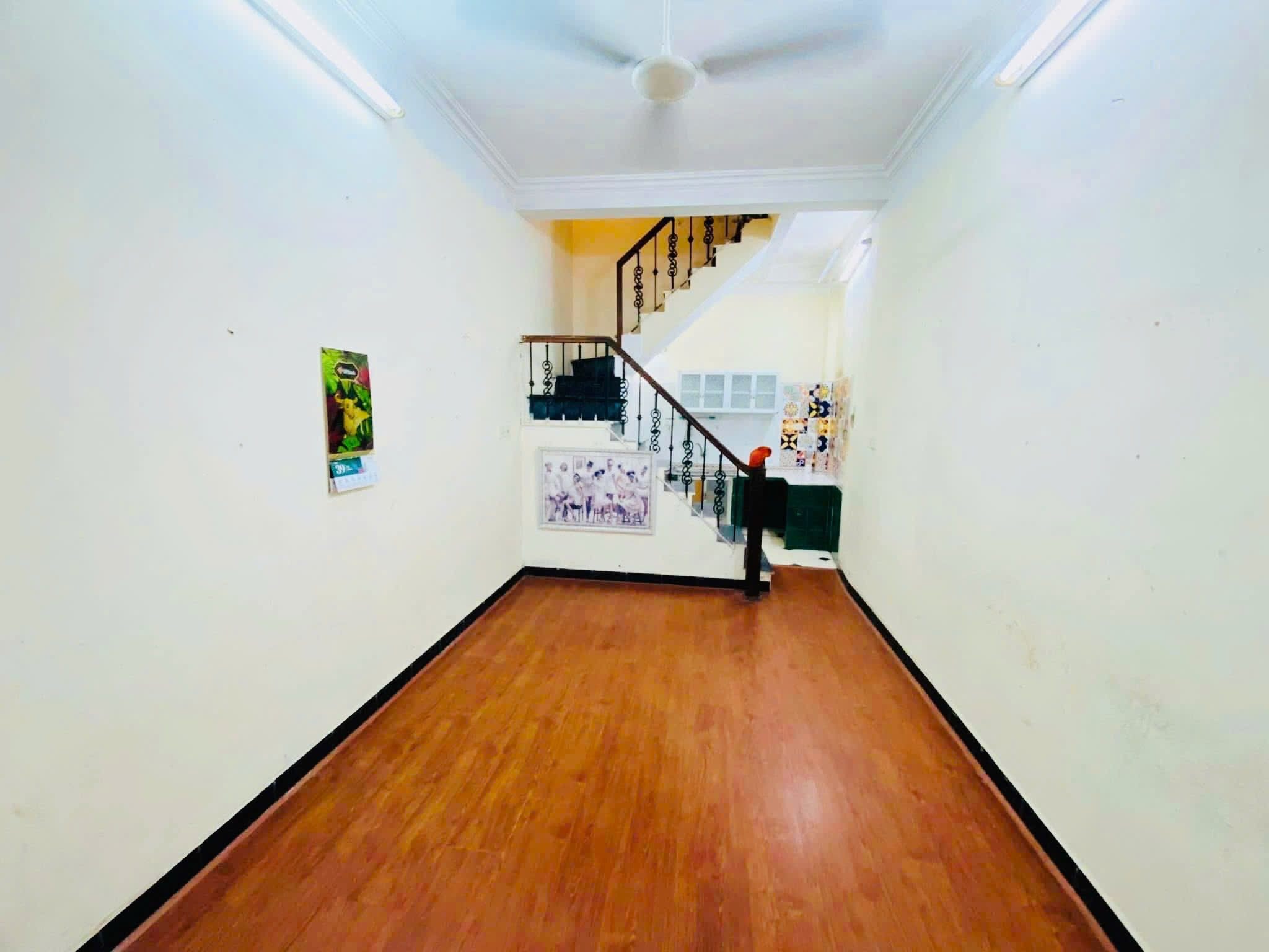 Cho thuê nhà 338 Bạch Đằng - Hoàn Kiếm 30m x 4T giá 12TR, ở - homestay - KD online