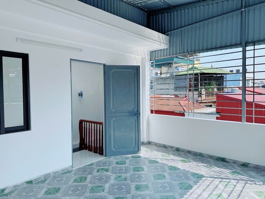 Bán nhà Minh Khai - Hai Bà Trưng 33m x 5T giá 8.5 tỷ, nhà mới, nội thất đẹp, 2 thoáng 6