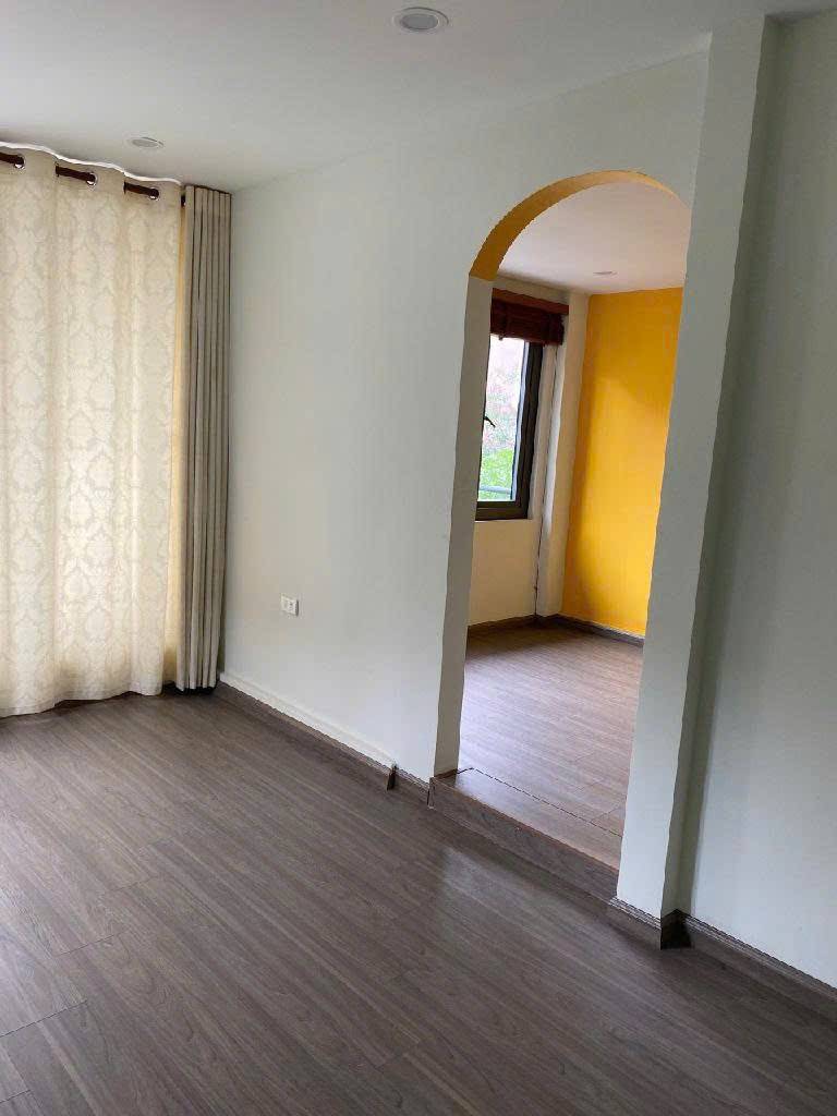 Bán nhà mặt phố Yên Phụ, Tây Hồ, 41m2, 6 tầng, Mt 6m, chỉ 24.5 tỷ 2