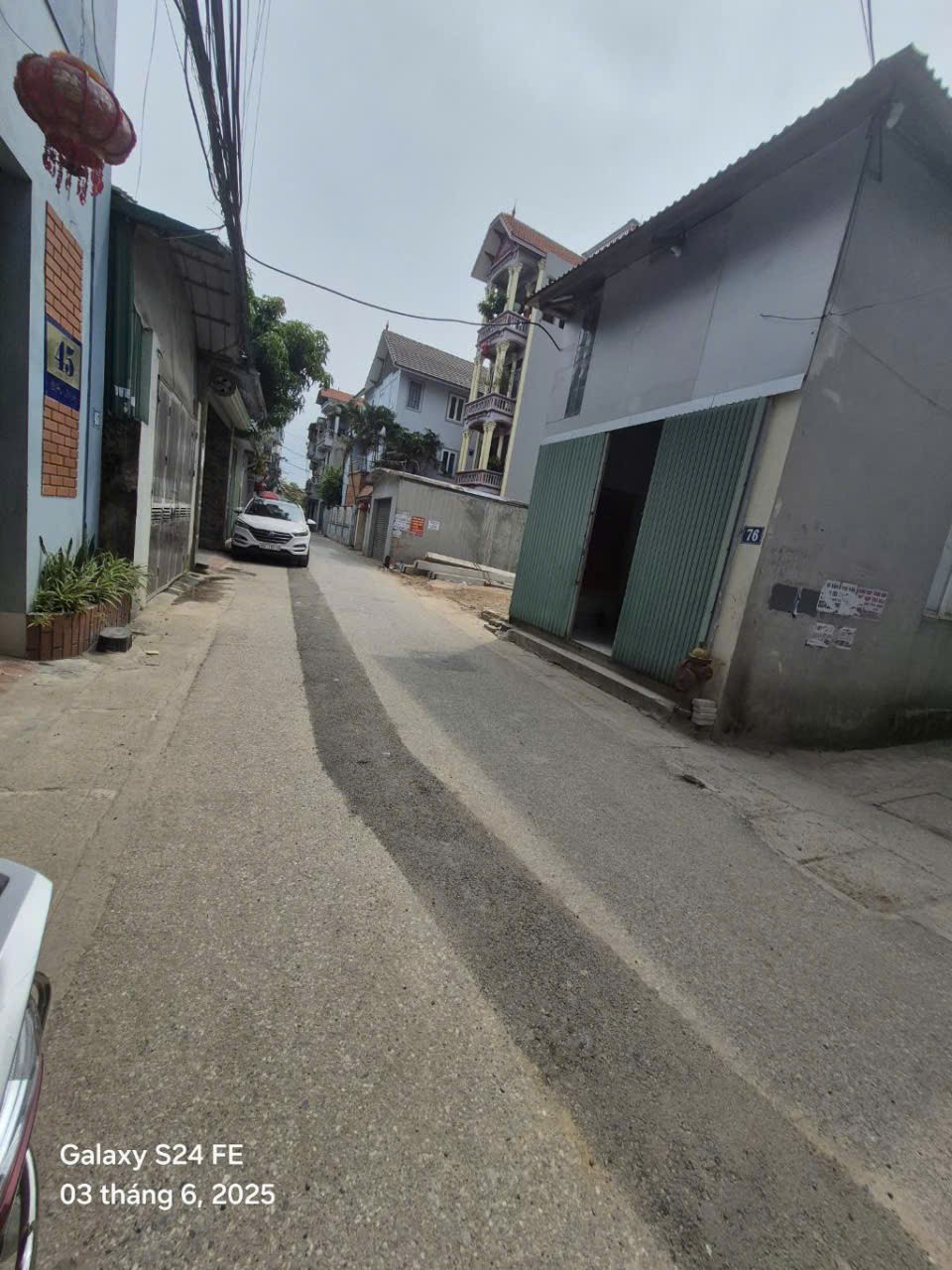 BÁN ĐẤT TẶNG NHÀ 2 TẦNG , DÂN XÂY (5 TỶ)- TIỆN ÍCH NGẬP TRÀN  !BÁN ĐẤT TẶNG NHÀ 3