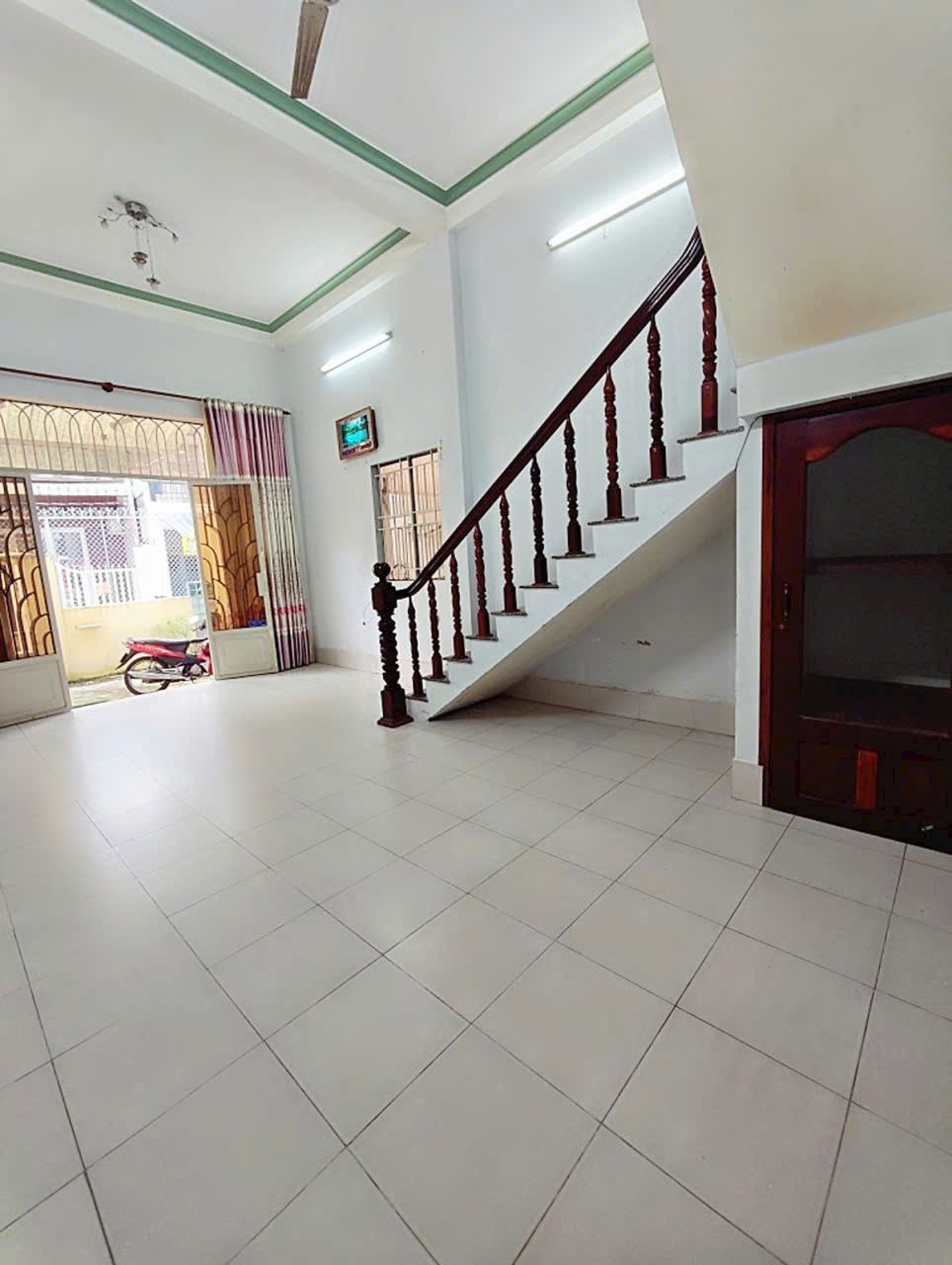 Cho thuê nhà 7 triệu 3phòng ngủ Đề Thám thuận lợi cho việc kinh doanh 3