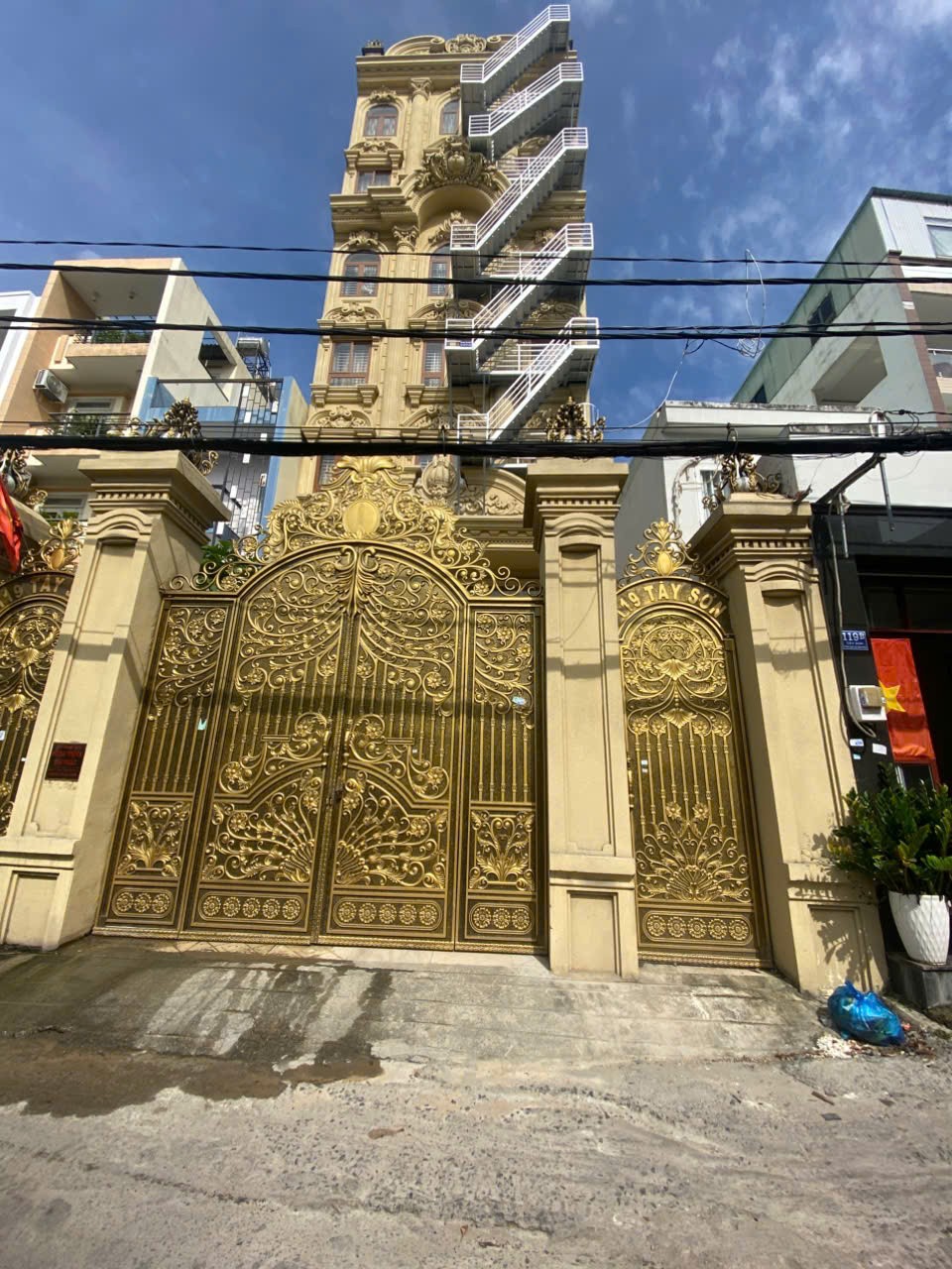 Cần bán Nhà mặt tiền đường Tây Sơn, Phường Tân Quý, Diện tích 95m², Giá 26 Tỷ