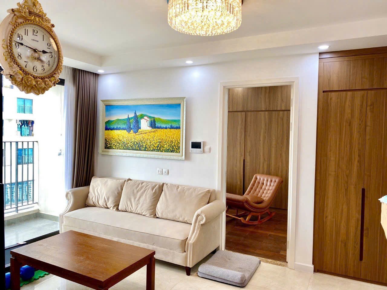Bán căn 3PN RẺ NHẤT Vinhomes D'capitale dt 95m2 – GIÁ CHỈ 9.4 TỶ