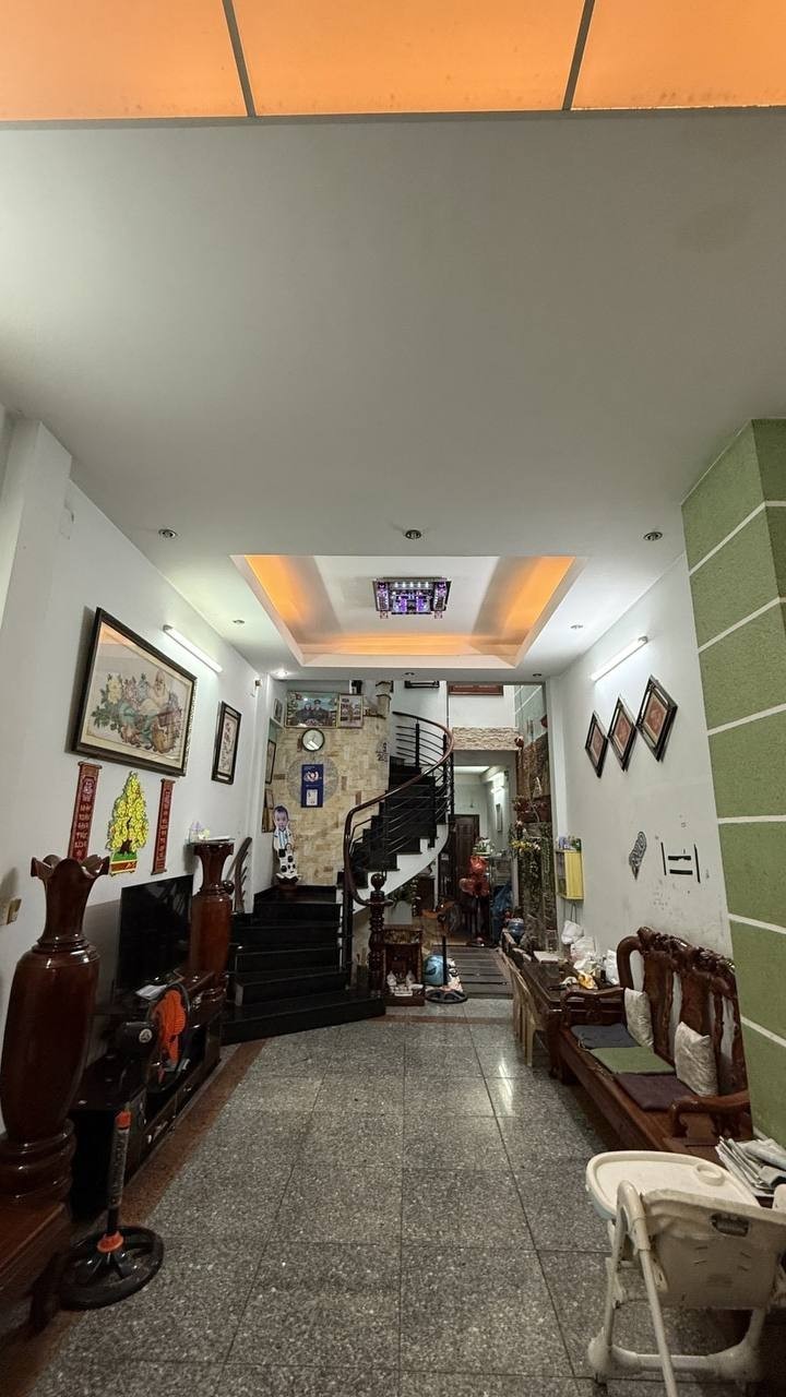 Bán nhà Mặt Tiền Khu Tân Hương - CN95m2 - Đường Võ Công Tồn, Tân Phú 2