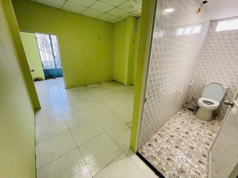 Bán nhà riêng DT 60m2 - Hẻm xe hơi Đường Âu Cơ, Quận Tân Phú 4