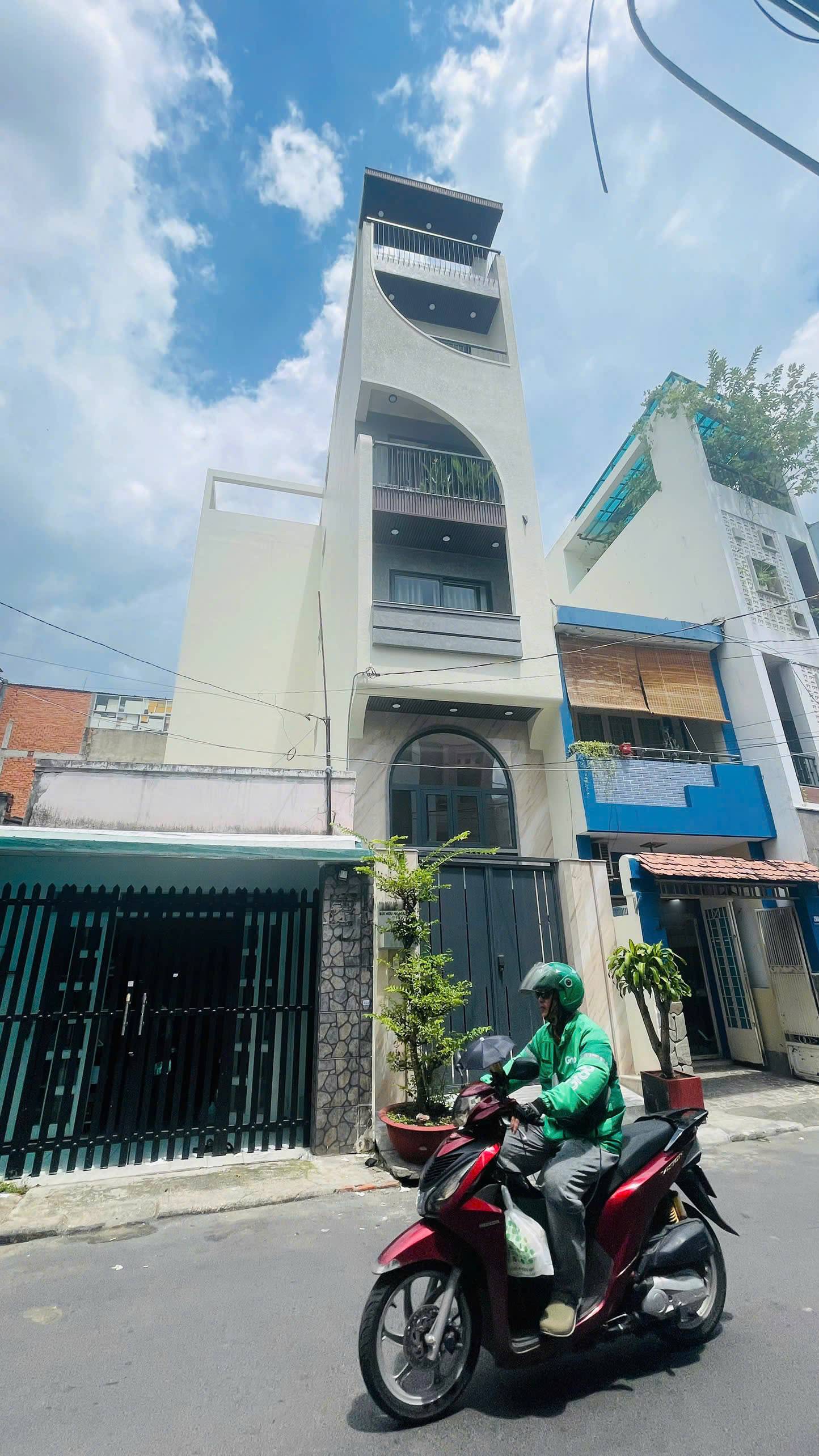 Cần bán Homestay - Khách Sạn đường Bùi Hữu Nghĩa, Phường 2, Diện tích 78m², Giá 18 Tỷ