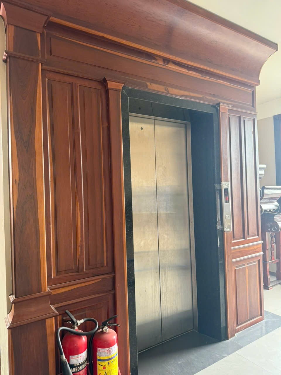 Cần bán Biệt thự đường Diệp Minh Châu, Phường Tân Sơn Nhì, Diện tích 162m², Giá 34 Tỷ 4