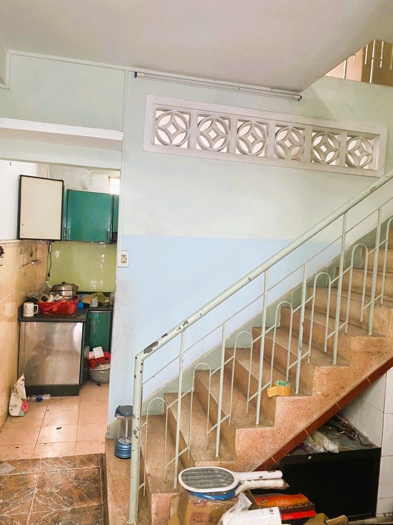 43m2 Nguyễn Trọng Tuyển 3 tầng hẻm thông Lê Văn Sỹ, 5ty5 3