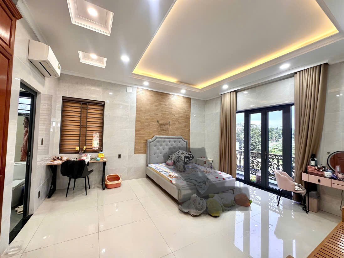 BIỆT THỰ SÂN VƯỜN ĐẸP SIÊU PHẨM – SÁT TT THỦ ĐỨC-373M2 -15X25 CHỈ 14 TỶ(TL) 3