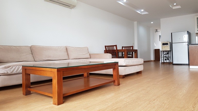 Cho thuê căn hộ dịch vụ tại Văn Cao, Ba Đình, 70m2, 1PN, ban công, đầy đủ nội thất hiện đại 4
