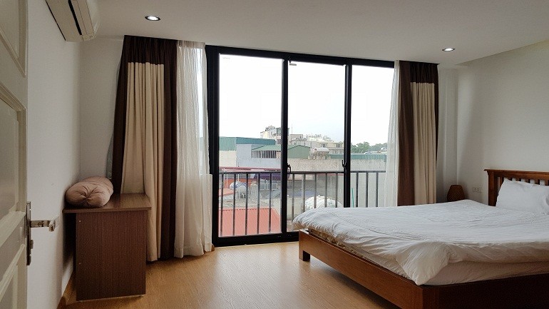 Cho thuê căn hộ dịch vụ tại Văn Cao, Ba Đình, 70m2, 1PN, ban công, đầy đủ nội thất hiện đại 7