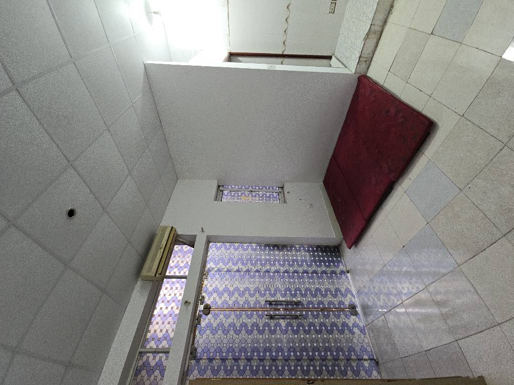 Bán nhà Đội Cấn, Ba Đình, ngõ 3 gác 63m2, 4 tầng, Mt 5.1m, chỉ 13 tỷ 2