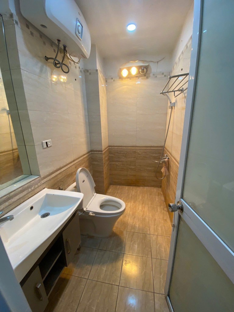 Cần bán Nhà mặt tiền đường Vũ Ngọc Phan, Phường Láng Hạ, Diện tích 45m², Giá 6.5 Tỷ 3