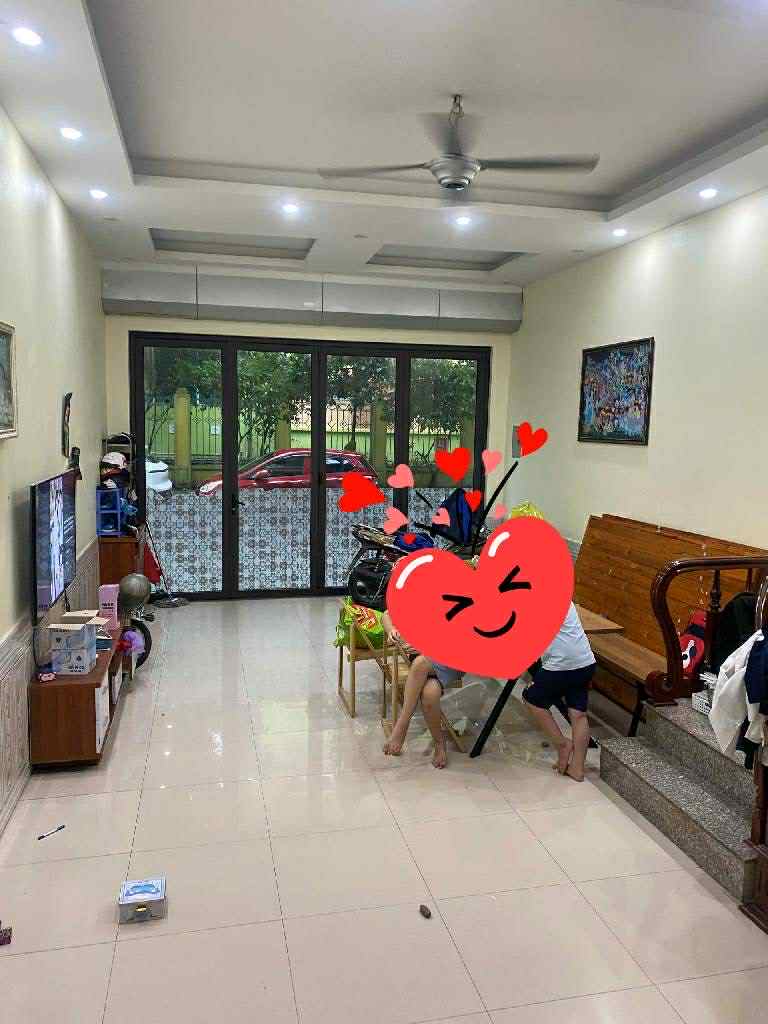 nhà đẹp Cổ Linh, 90m x 4 tầng, mặt tiền 5m, 2 vỉa hè, ôtô tránh, dừng đỗ 4