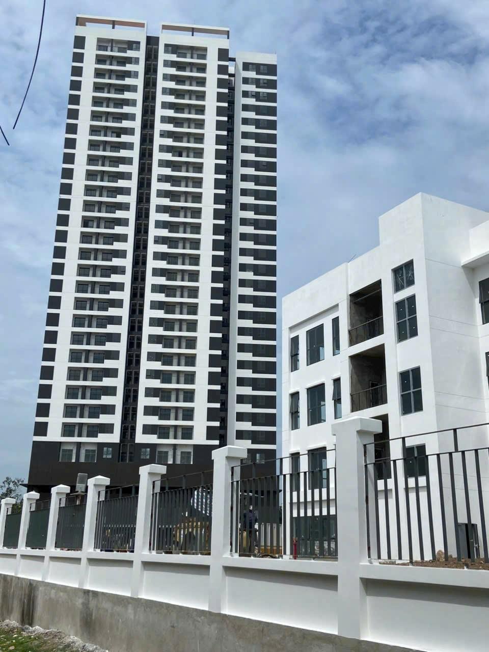 Sở hửu căn hộ studio ngay vincom Dĩ An chỉ với 270 triệu mặt tiền DT743. 2