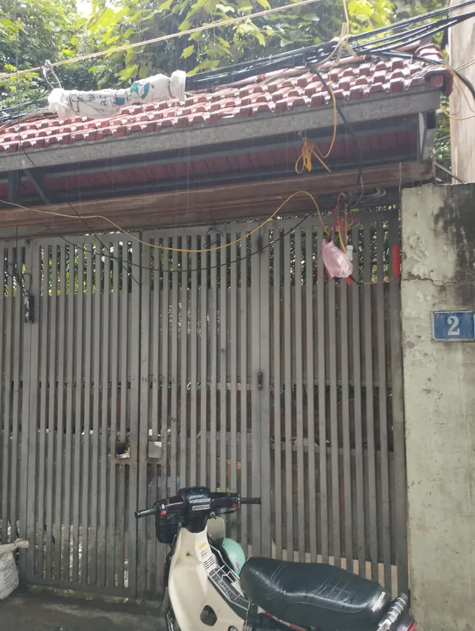 BÁN 300M2 ĐẤT mặt tiền 15m,Phố Ngô Gia Tự  30 tỷ Long Biên.Ô TÔ 7 CHỖ QUA VÀO ĐẤT.