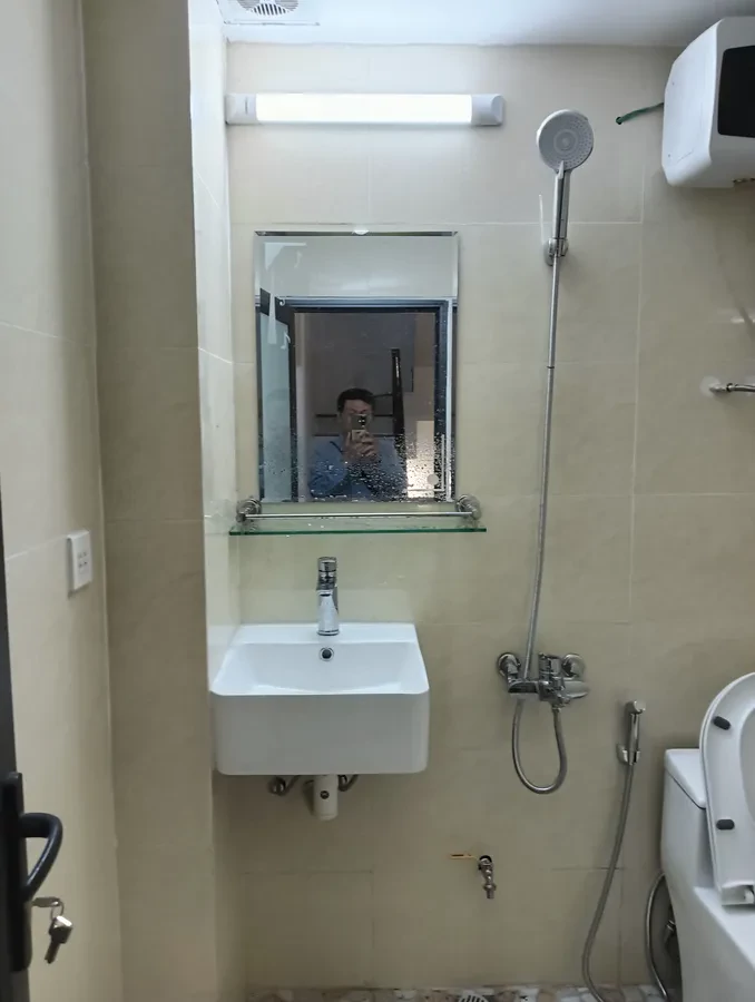 Bán nhà Trần Đại Nghĩa ,Hai bà Trưng , 30m ,4 tầng , MT 6.5M , Gía 3.95 Tỷ 8
