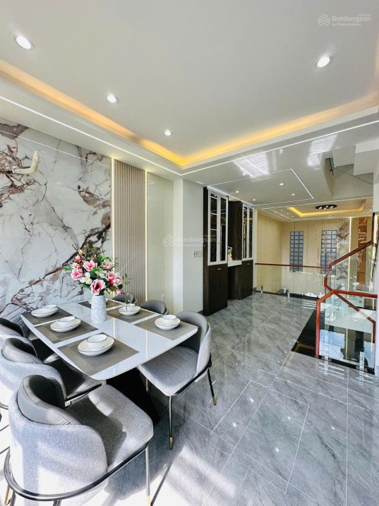 Bán nhà 5 tầng HXH Thạnh Xuân 38, Q12. DT 4x16m, 57m2. Sổ hồng, 6.2 tỷ. 4PN. Gọi ngay! 5