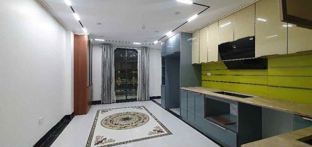 nhà đẹp mặt phố Long Biên, 72m x 7 tầng, thang máy, gara, kinh doanh, full nội thất cơ bản 3
